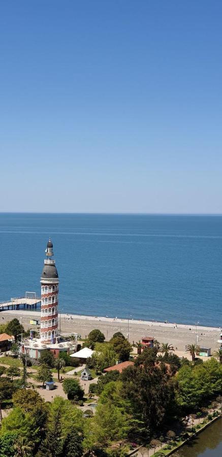 Cozy Apartments With Sea View Orbi City 1422 Batumi Esterno foto